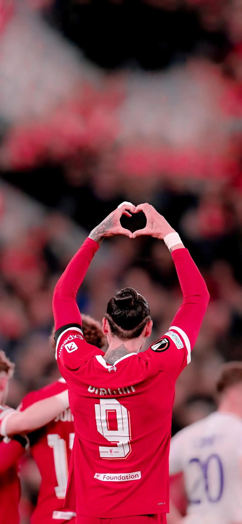 掘金客场11连胜继续延长队史纪录，本赛季客场战绩仅次于雷霆（掘金客场豪取11连胜再写队史纪录，本季客场战绩仅次于雷霆）