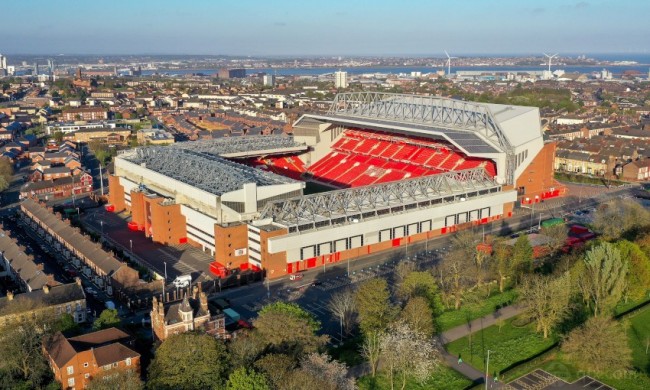 恩加德乌累计4黄下轮联赛停赛，无缘国安中超主场收官战（恩加德乌累积四黄遭停赛，缺席国安中超主场收官战）