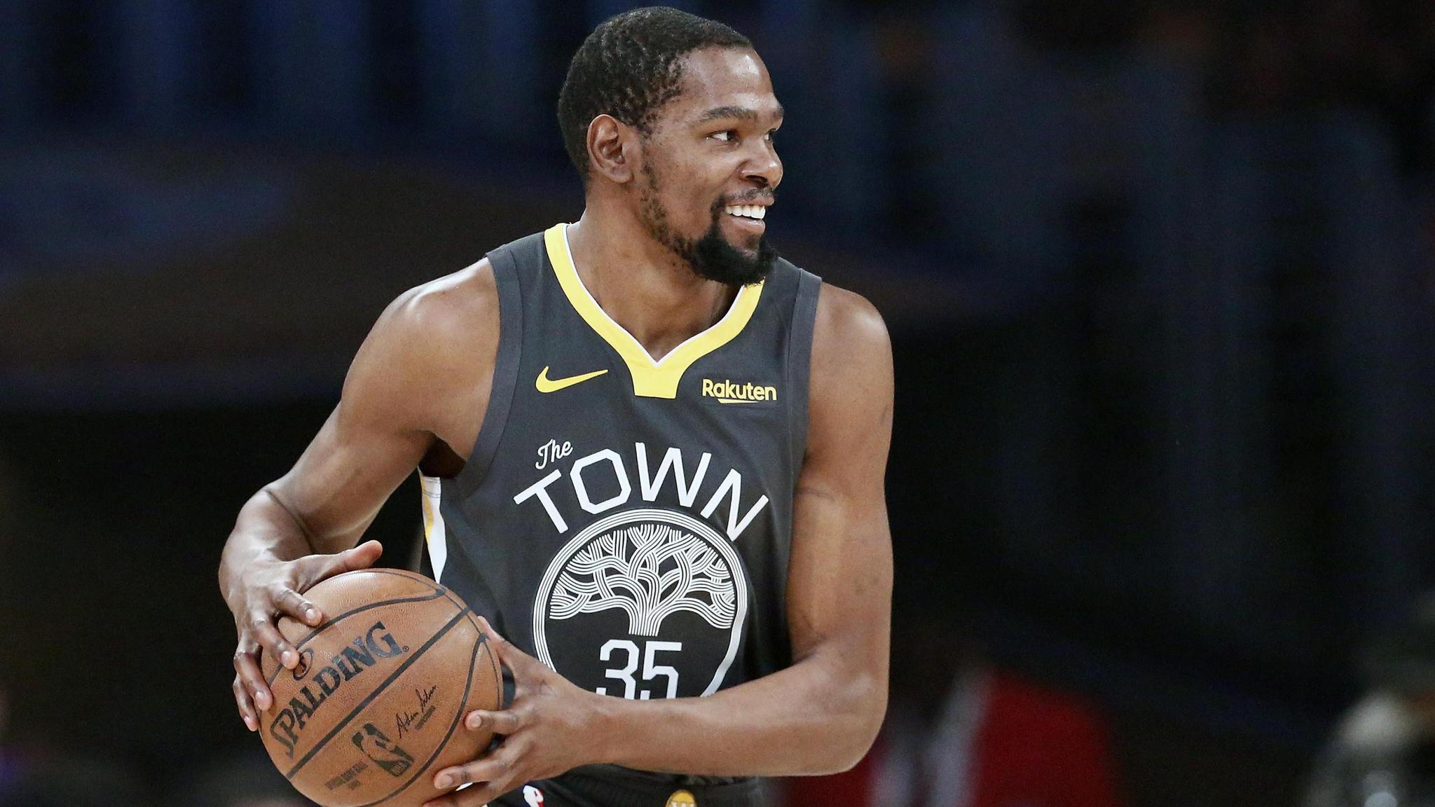 麦迪逊：我们感受到了球迷们的爱，来到中国香港感觉很棒（麦迪逊：球迷的热情让我们倍感温暖，在中国香港的体验很棒）