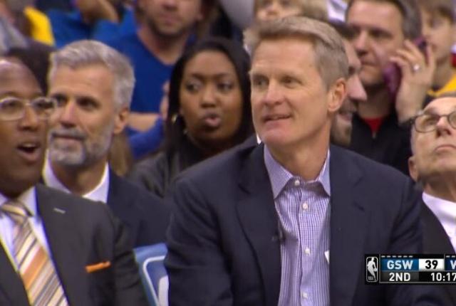 杜罗吹自己：我的倒钩实在太帅了，我已经看了二十多遍了（杜罗自夸：这脚倒钩太帅了，我回放看了二十多遍）