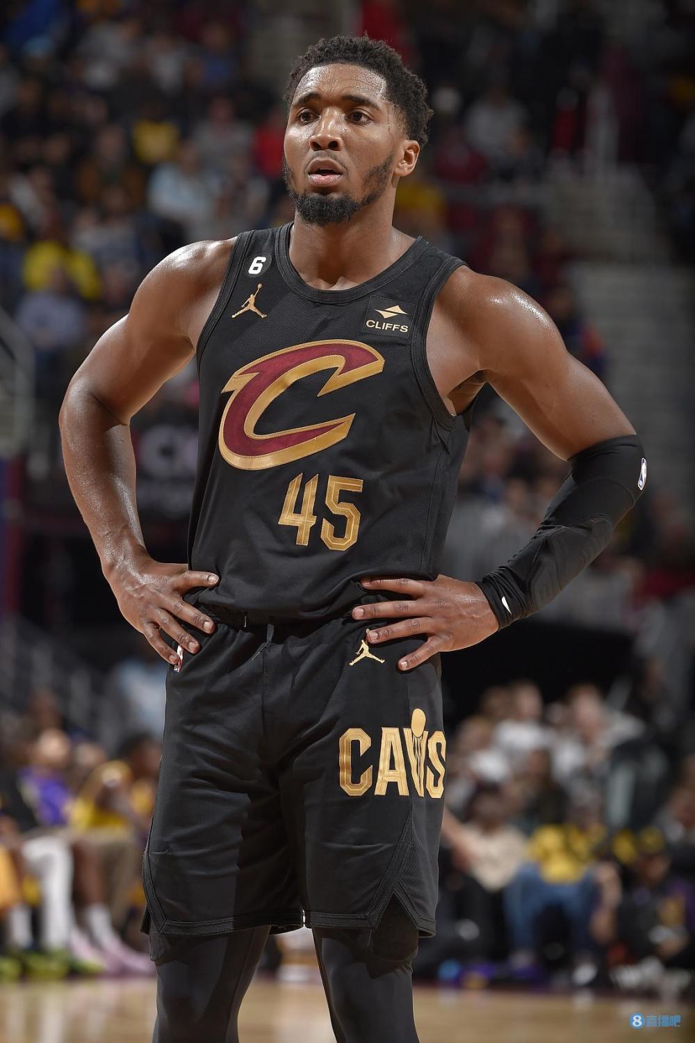 苏丹主帅：希望能用一场胜利为战火中的人民带来笑容（苏丹主帅：期待用一场胜利为战火下的人民送去笑容）