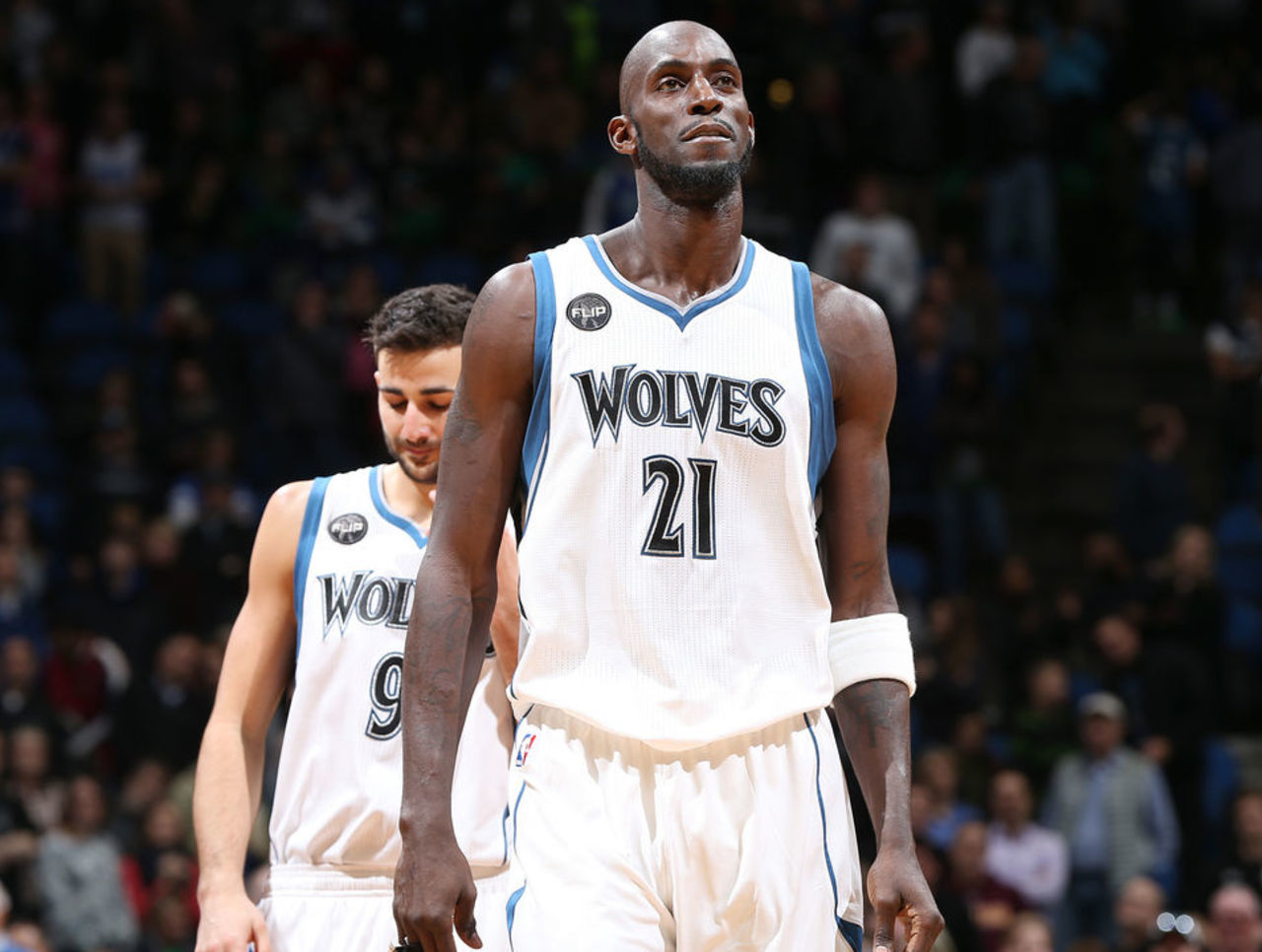 意媒：斯帕莱蒂想买中场，目标弗拉泰西、泽林斯基或法乔利（意媒：斯帕莱蒂锁定中场引援，候选包括弗拉泰西、泽林斯基与法乔利）