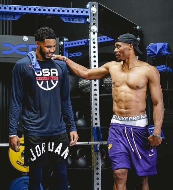 皇马再演逆转奇迹？数据示阿森纳或小负晋级（皇马能否再现逆转神迹？数据暗示阿森纳或小负出线）