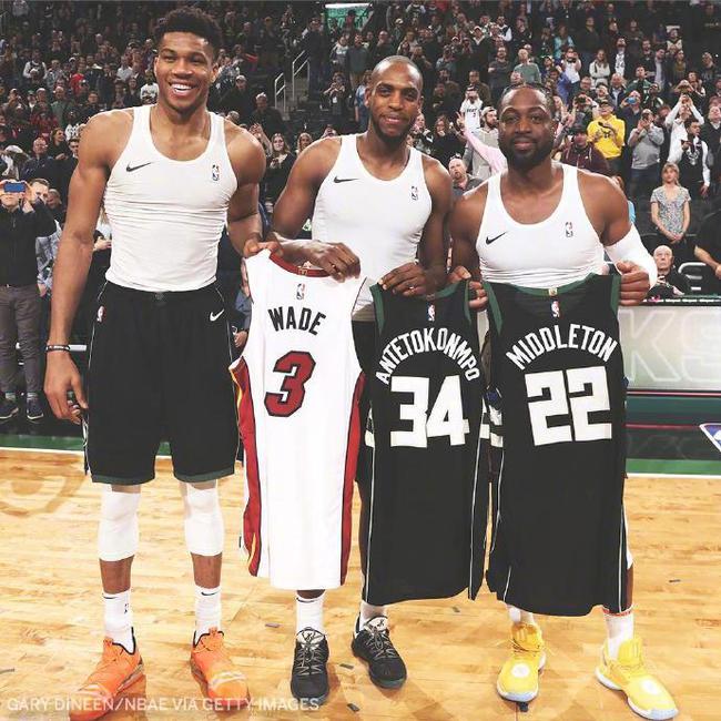 迪马济奥：加蒂被确诊为右膝半月板撕裂，至少缺阵一个月（迪马济奥：加蒂确诊右膝半月板撕裂，至少缺席一个月）